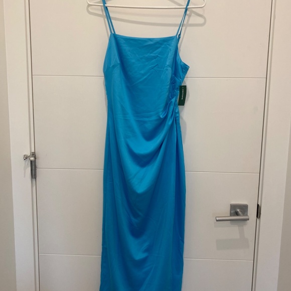 Simons Shift Dress - Simple and Elegant - NWT - XS - Picture 2 of 2